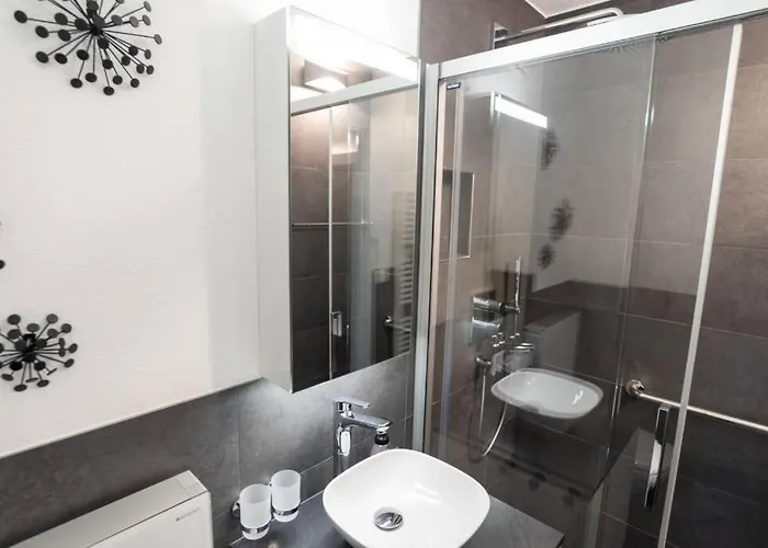 アパート Cristal 28 ロイカーバード