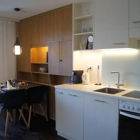 Διαμέρισμα Cristal 28 *